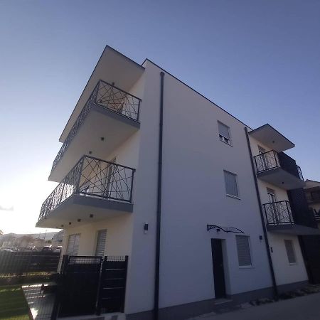 Apartment Punda Kastela Bagian luar foto