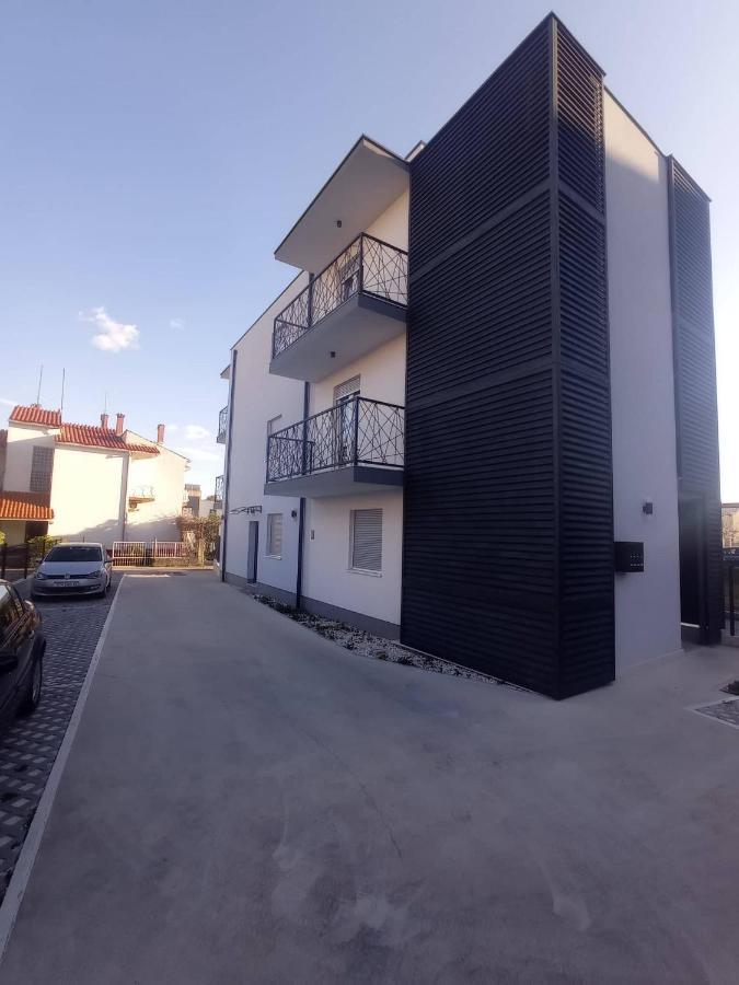 Apartment Punda Kastela Bagian luar foto